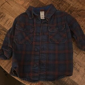 Tea Collective light weight button down!